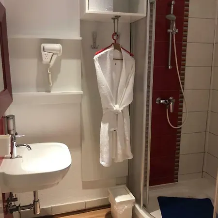 Center Guest house *