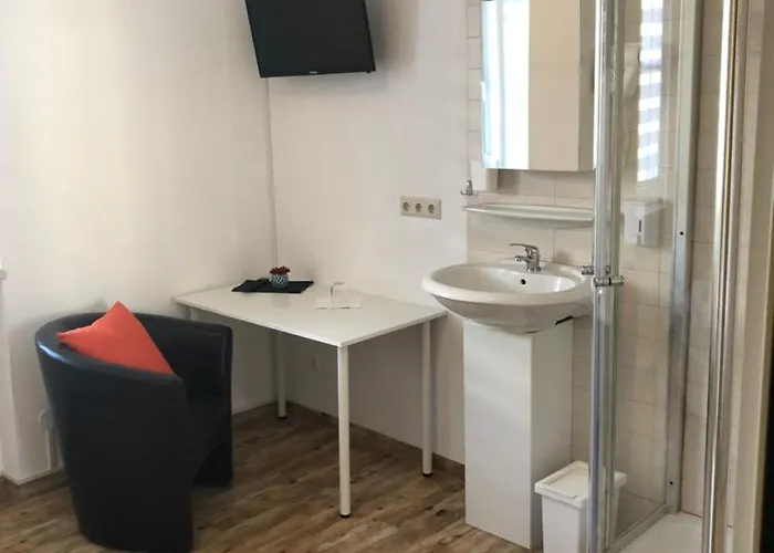 Center Guest house *