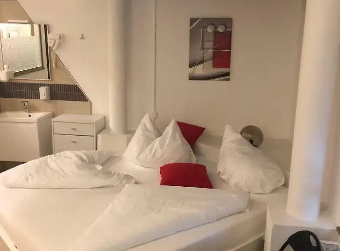 Center * Φίλλαχ